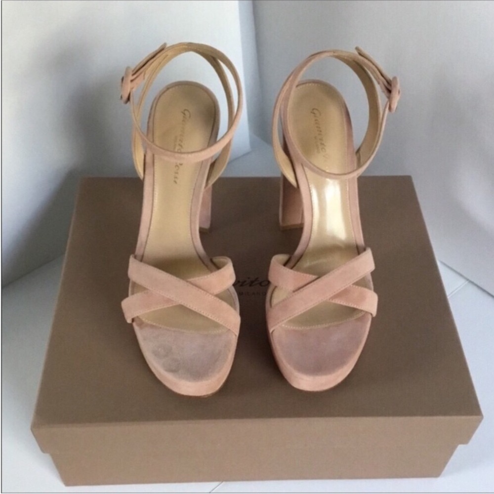 GAINVIO ROSSI AUTHENTIC SUDE BLOCK COVERED HEELS SIZE EURO-38 W/BOX DUST BAG